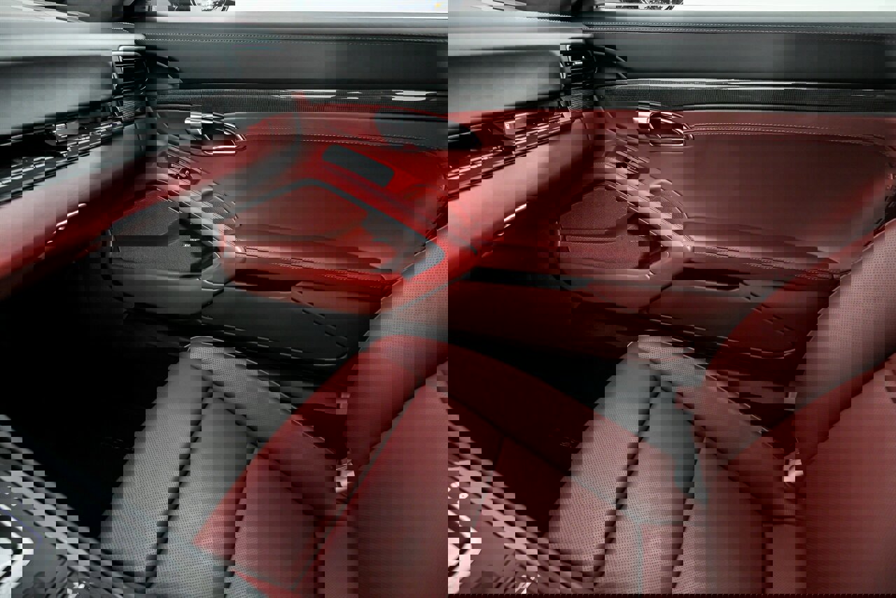 Used 2017 Porsche 911 Turbo image 42