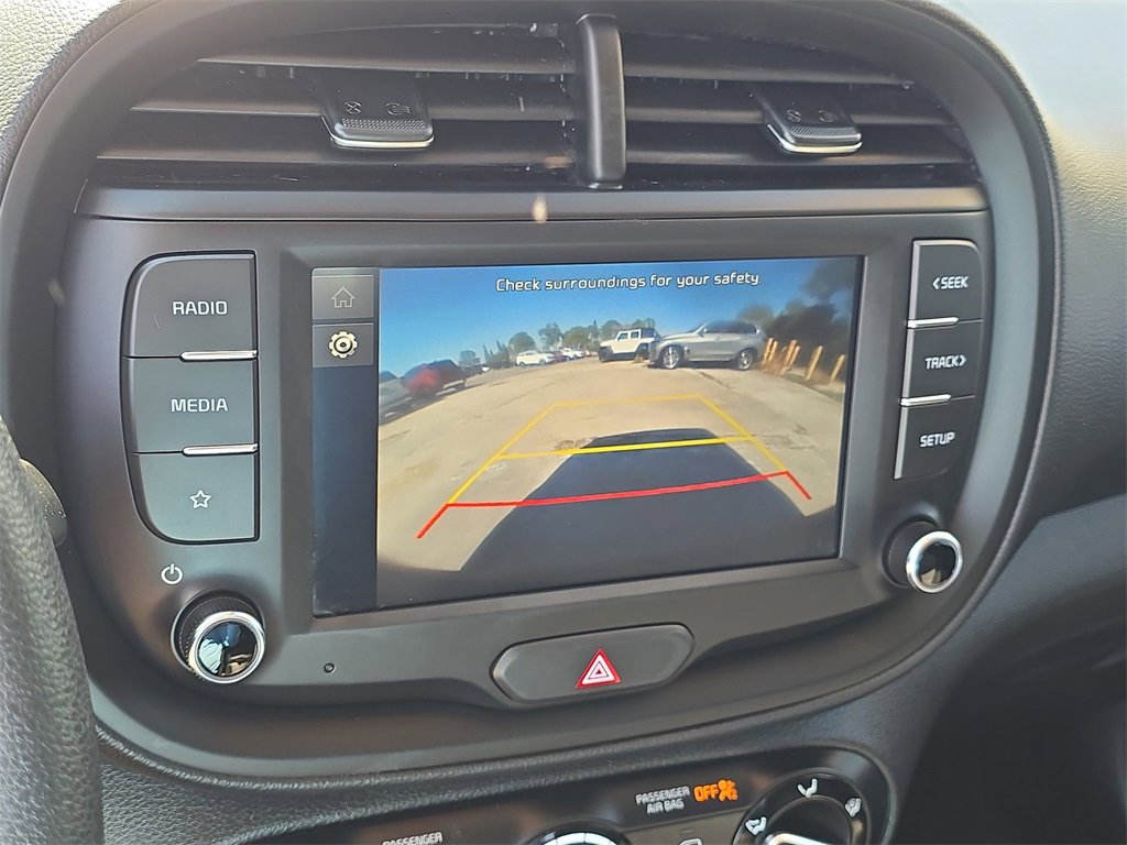 Certified 2025 Kia Soul LX w/ LX Technology Package image 25