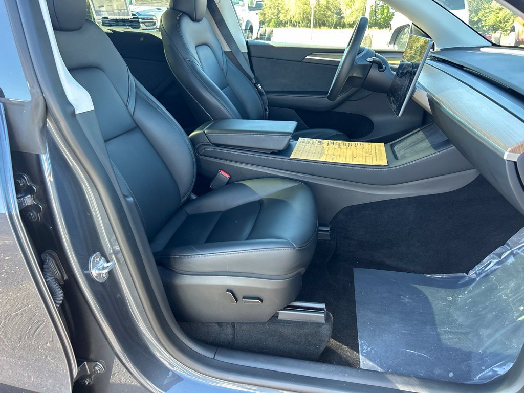 Used 2023 Tesla Model Y Long Range AWD/4WD image 9