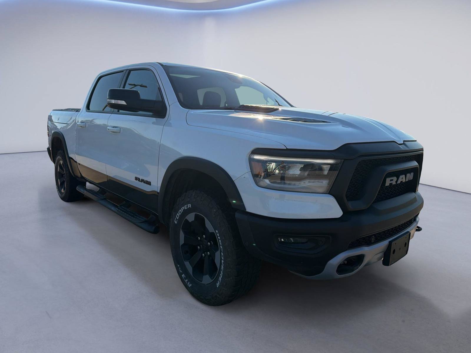 Used 2019 RAM 1500 Rebel w/ Rebel Level 2 Equipment Group AWD/4WD image 3
