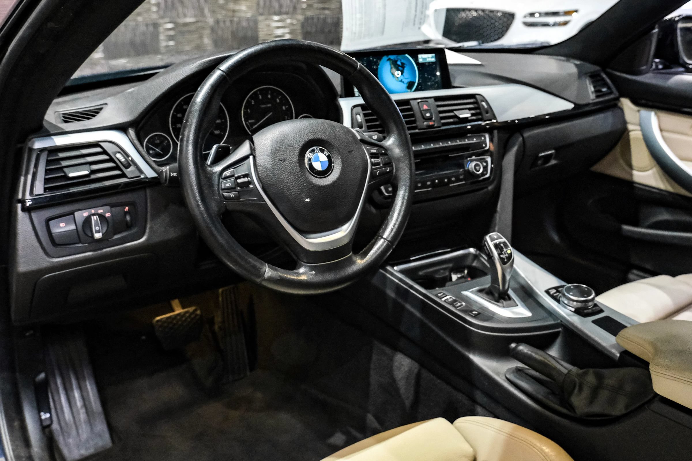 Used 2015 BMW 428i Coupe RWD image 3