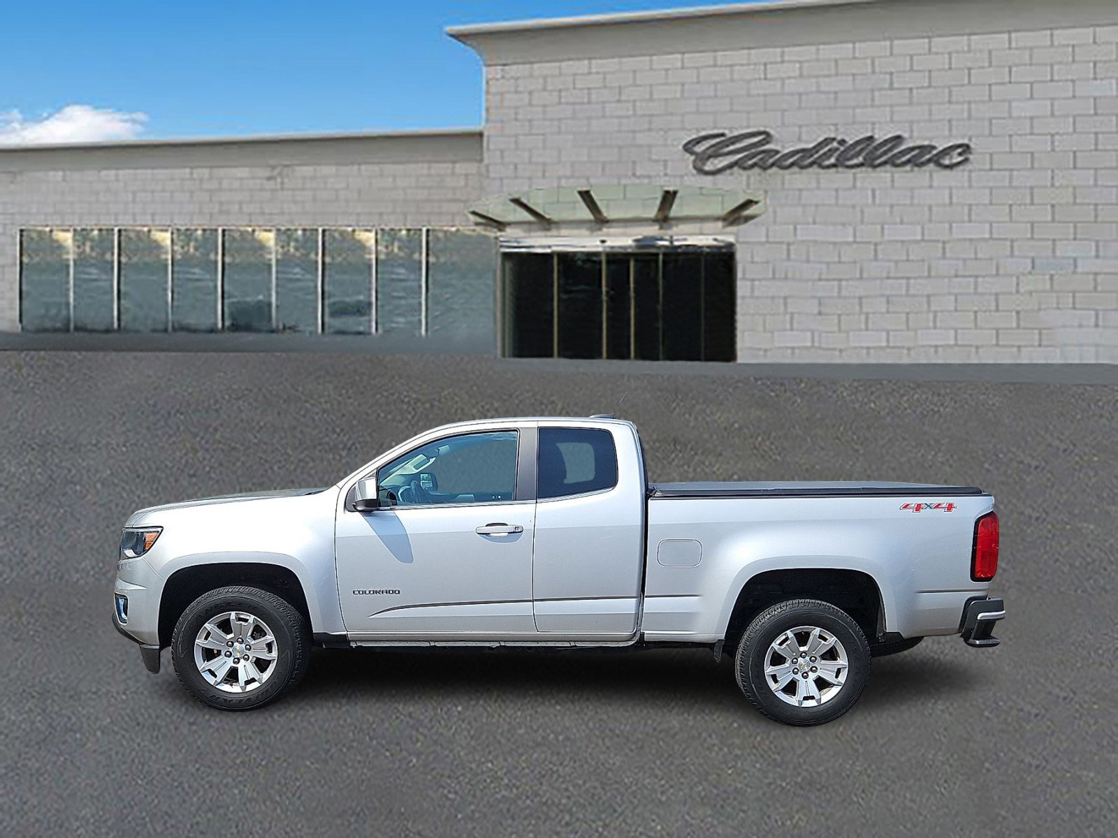 Used 2020 Chevrolet Colorado LT w/ Safety Package AWD/4WD image 7