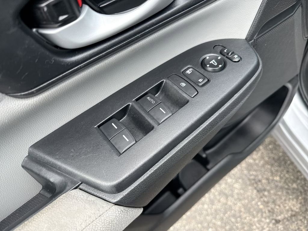 Used 2021 Honda CR-V LX image 13