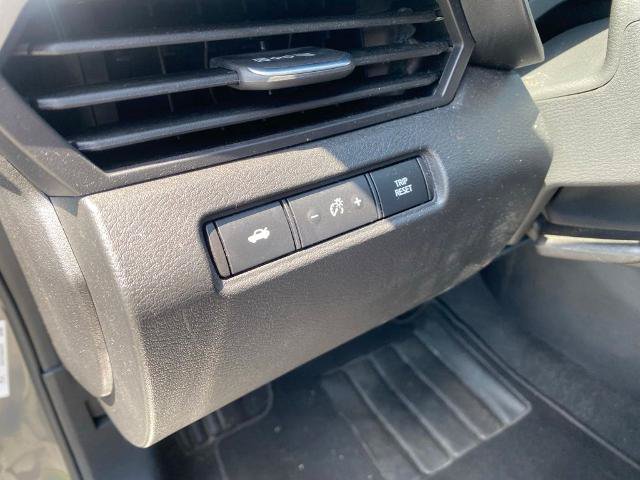 Used 2025 Nissan Altima 2.5 SV FWD image 17