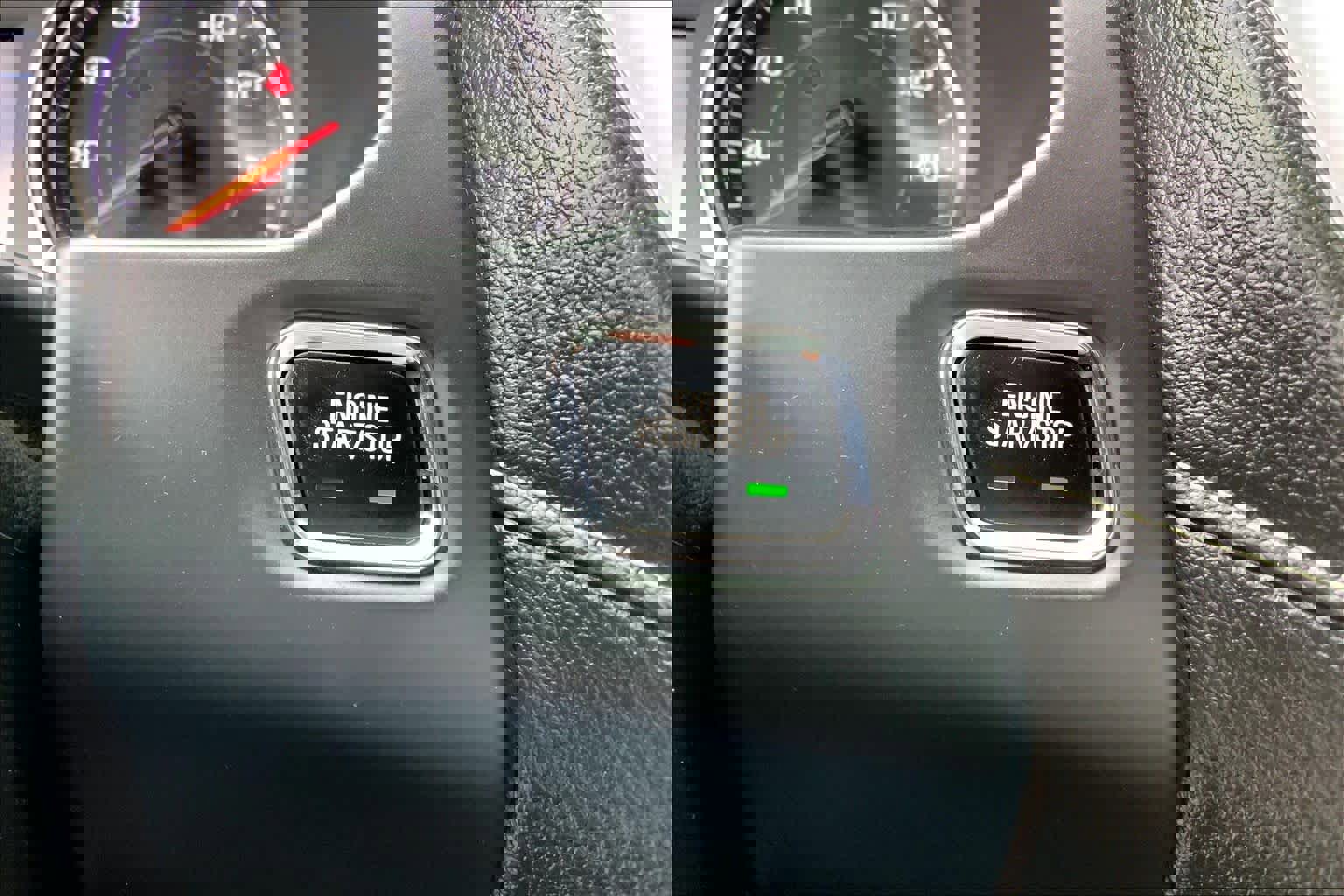 Used 2022 GMC Acadia SLE w/ Elevation Edition FWD image 32