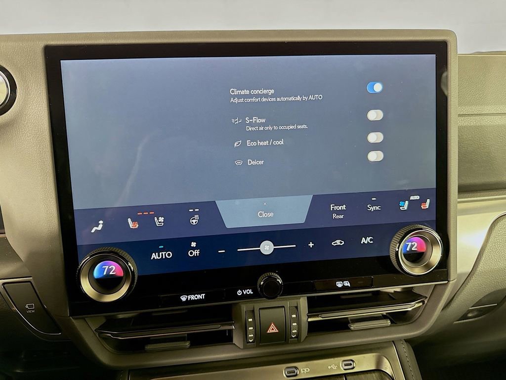 Used 2025 Lexus GX 550 image 16