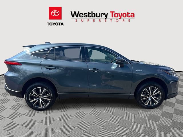 Certified 2021 Toyota Venza LE w/ Carpet Mat Package (TMS) AWD/4WD image 6