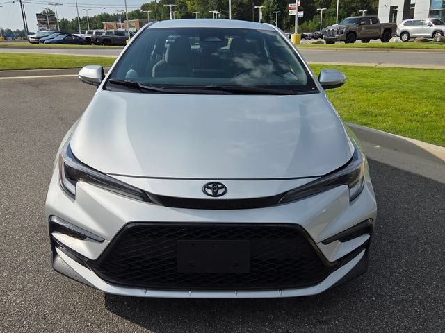 Used 2026 Toyota Corolla SE FWD image 2