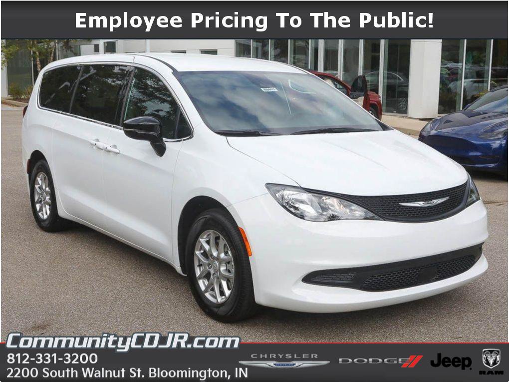New 2026 Chrysler Voyager LX FWD video 1