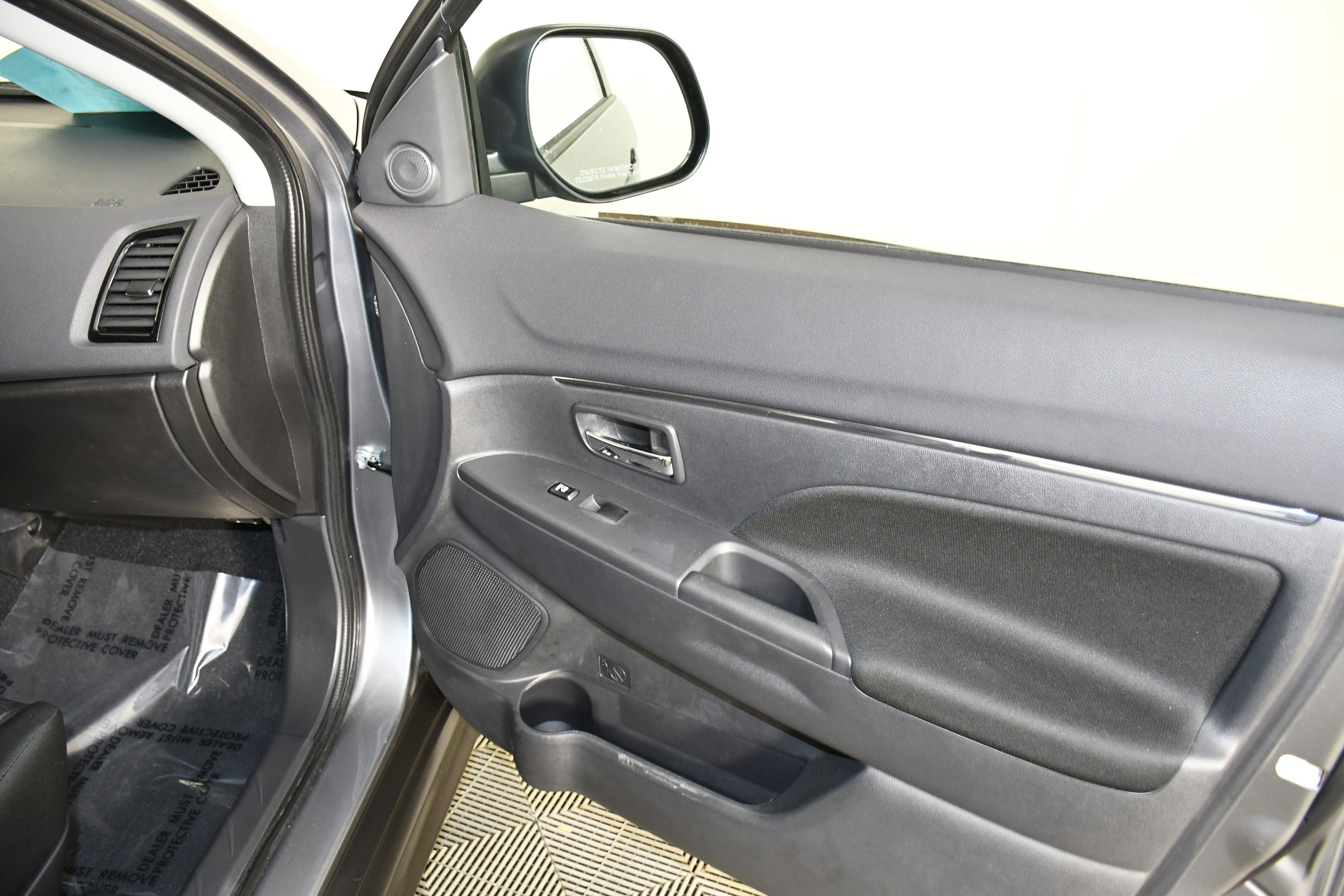 Used 2024 Mitsubishi Outlander Sport LE image 40