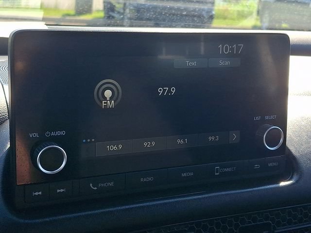 Used 2025 Honda HR-V LX image 16