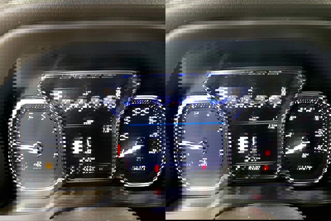 Used 2020 GMC Sierra 2500 Denali w/ Denali Ultimate Package image 17