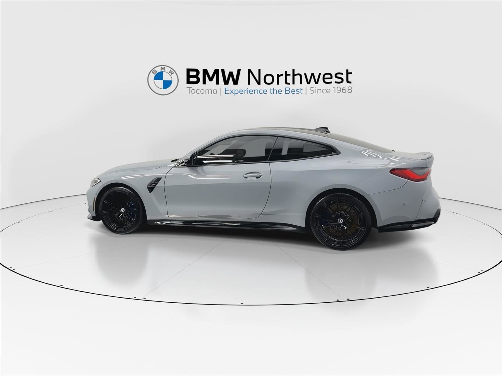 Used 2023 BMW M4 Coupe w/ Executive Package image 11