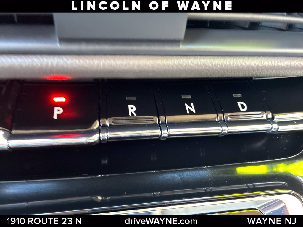 Certified 2023 Lincoln Corsair AWD image 21