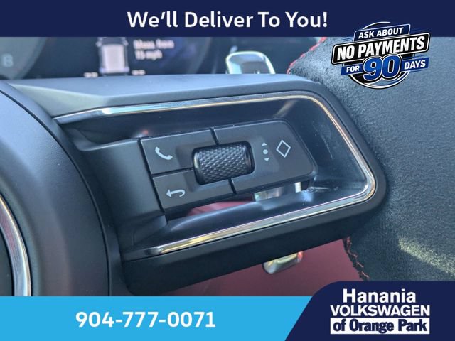 Used 2023 Porsche Macan S AWD/4WD image 28