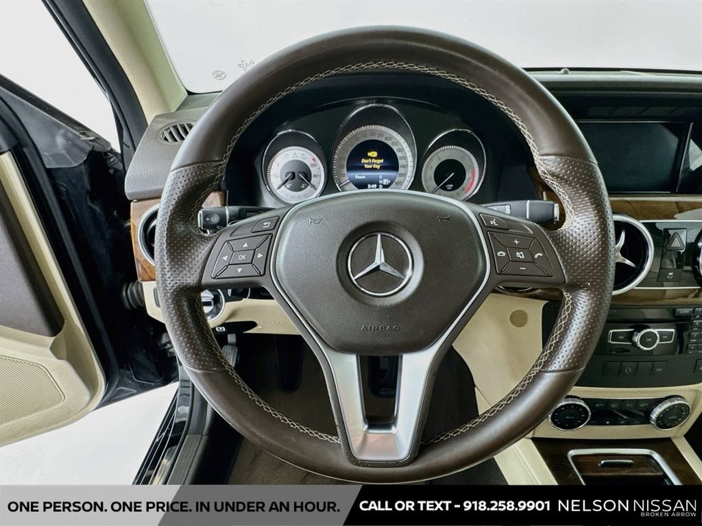 Used 2015 Mercedes-Benz GLK 350 2WD image 11