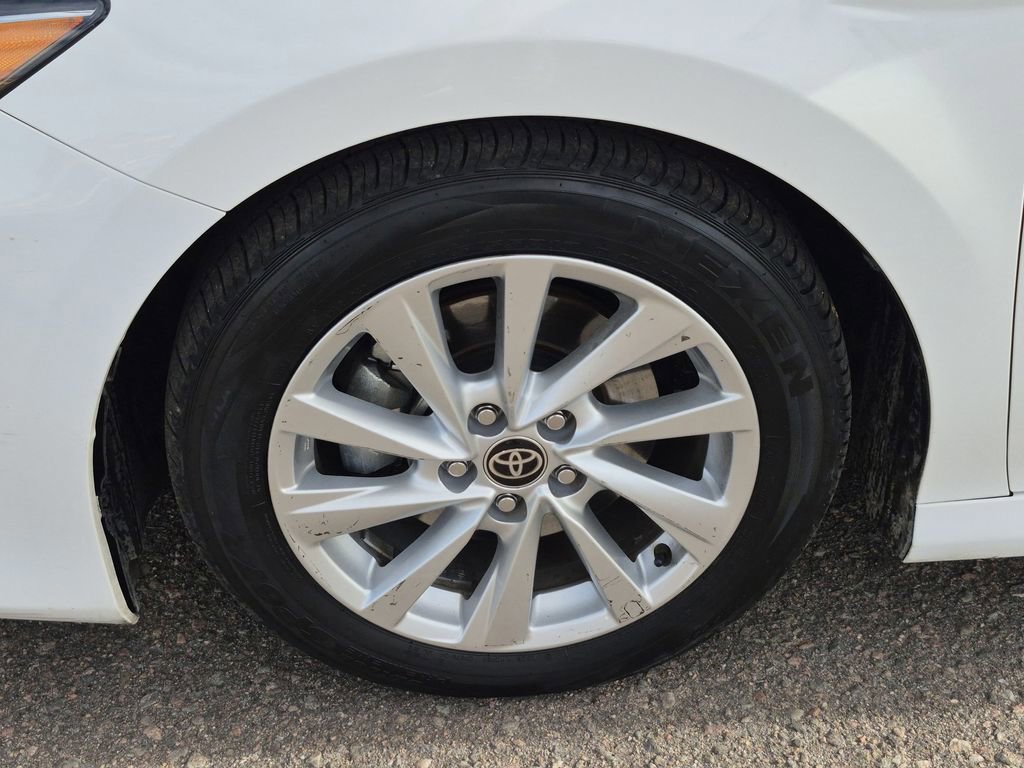 Used 2023 Toyota Camry LE image 17