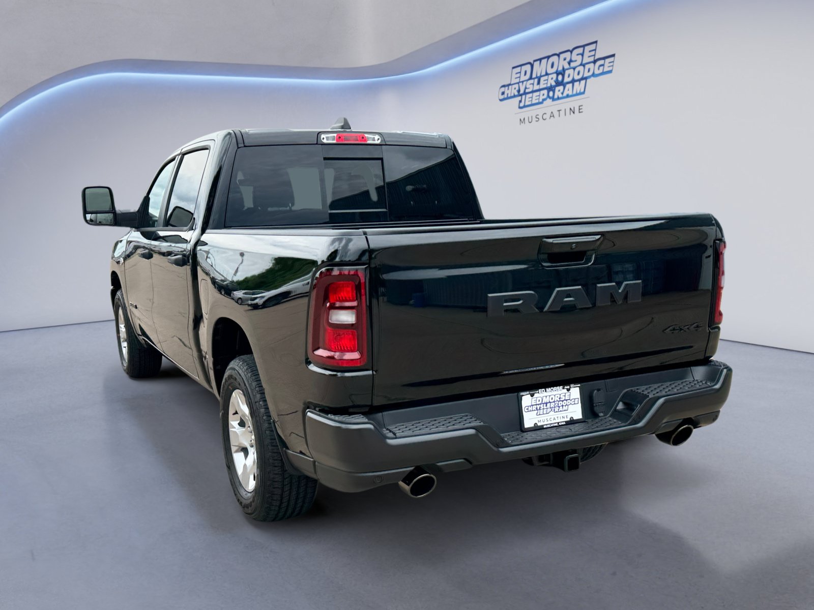 New 2026 RAM 1500 Tradesman AWD/4WD image 3