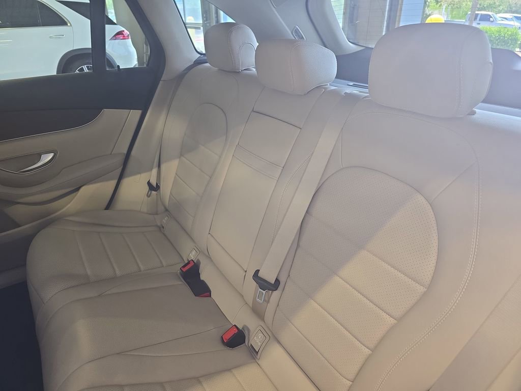 Certified 2022 Mercedes-Benz GLC 300 image 15