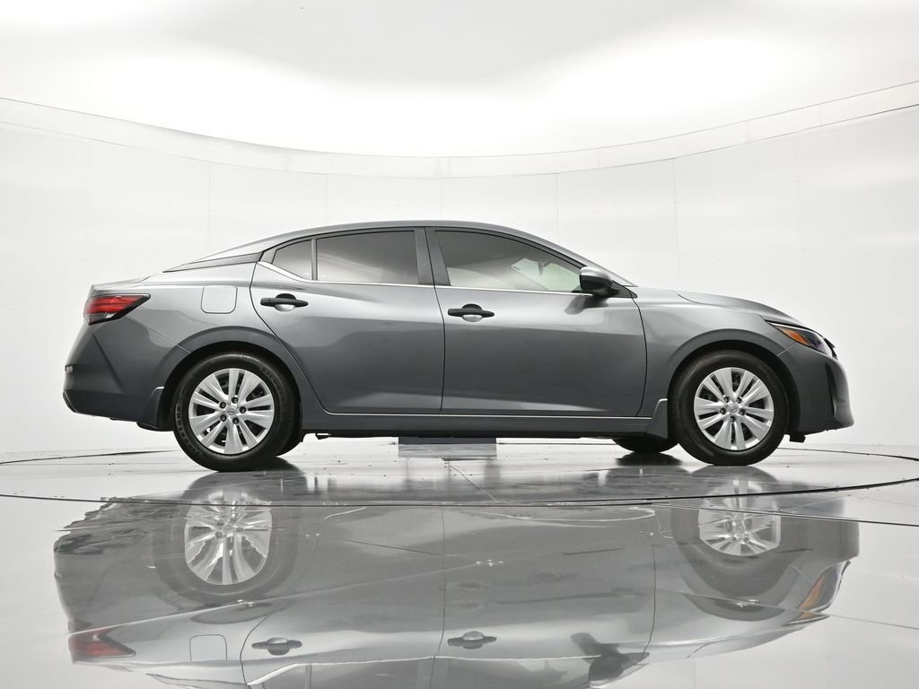 Used 2024 Nissan Sentra S image 38