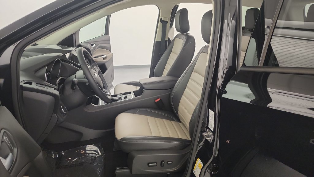 Used 2019 Ford Escape SEL FWD image 14
