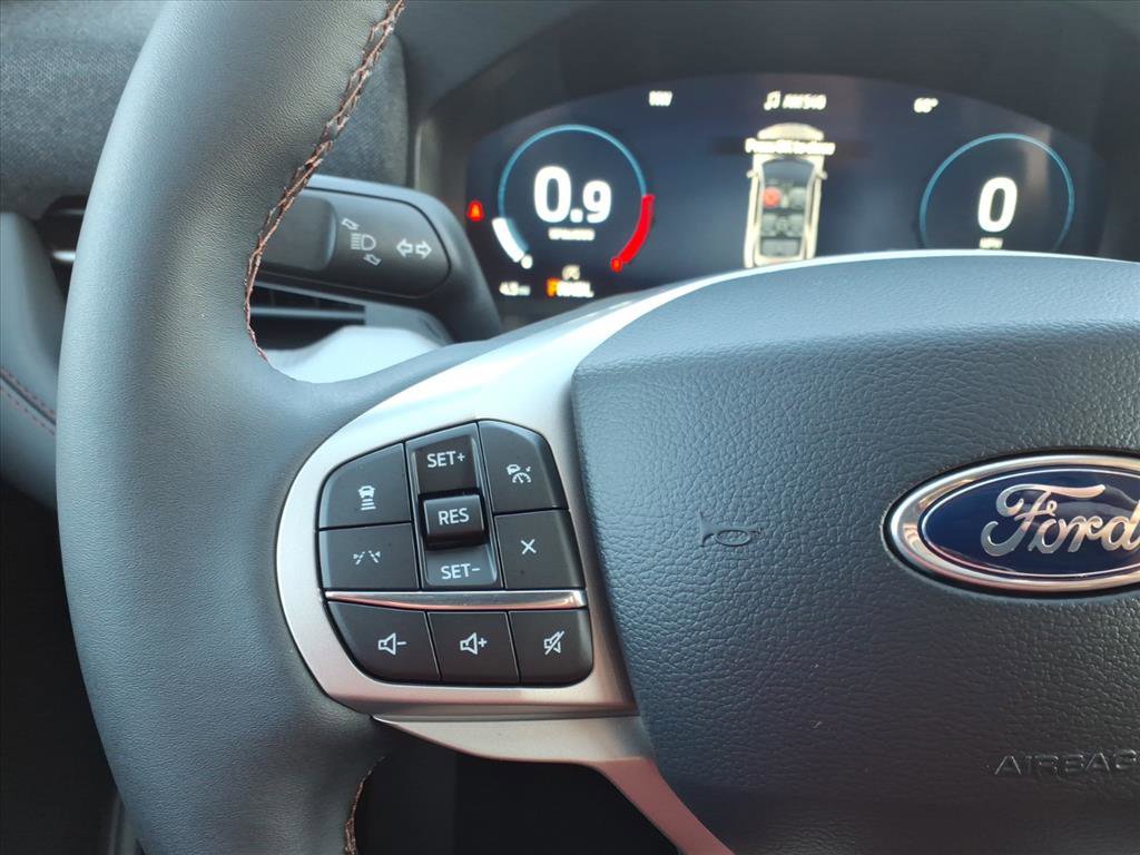 New 2026 Ford Explorer Active image 16