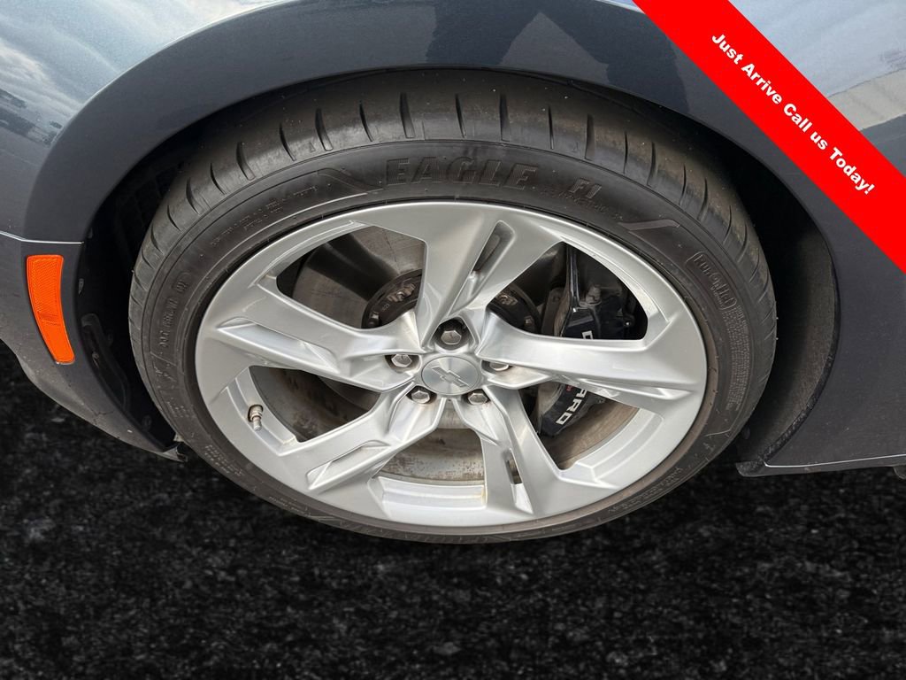 Used 2023 Chevrolet Camaro SS image 9