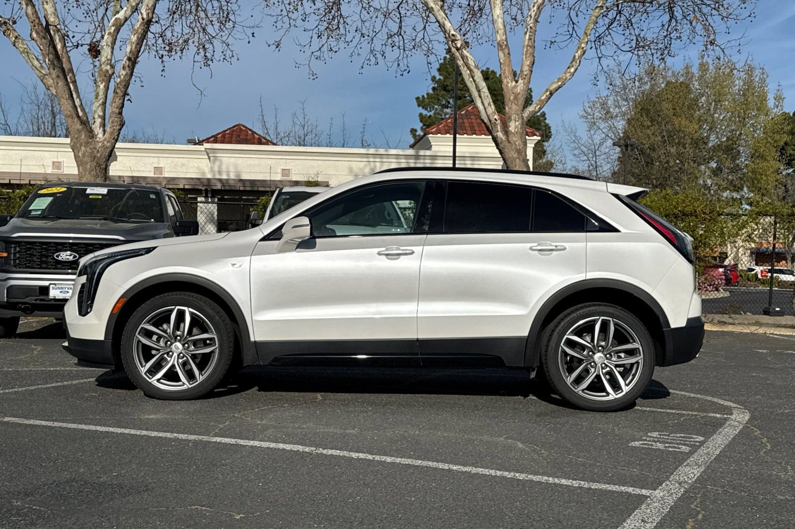 Used 2023 Cadillac XT4 Sport image 7