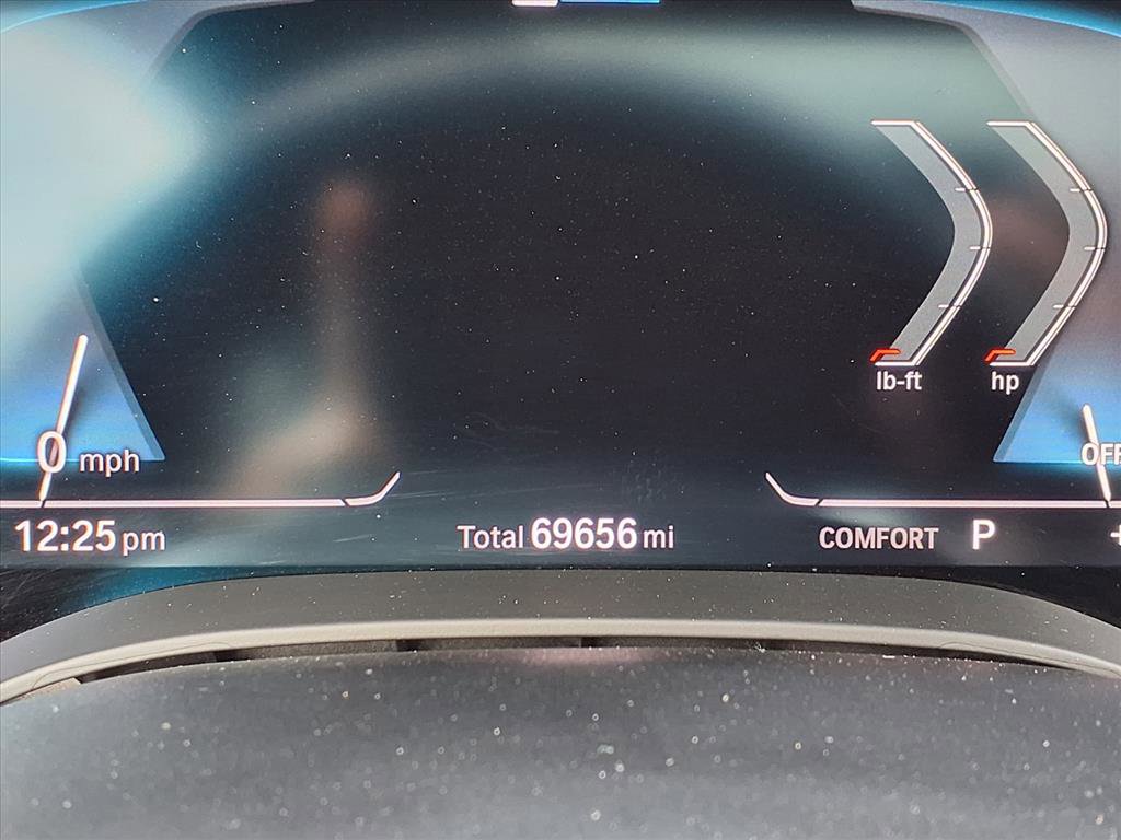 Used 2020 BMW 530e w/ Premium Package image 30