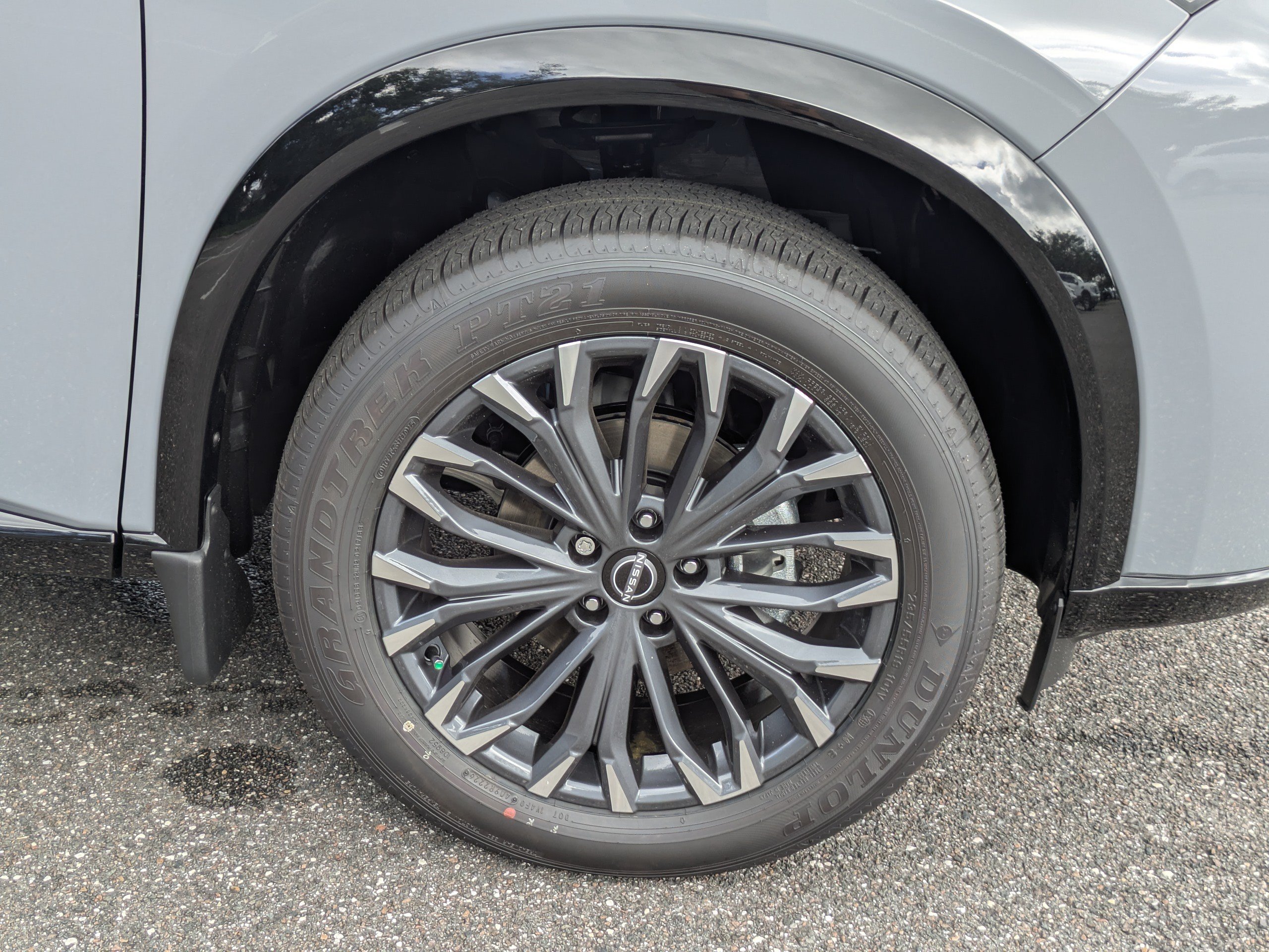 New 2026 Nissan Rogue Platinum AWD/4WD image 11