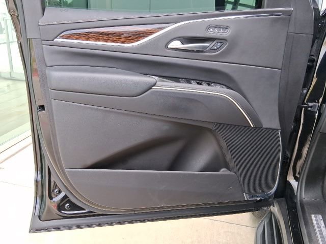 Certified 2024 Cadillac Escalade ESV Premium Luxury w/ LPO, Floor Liner Package image 15