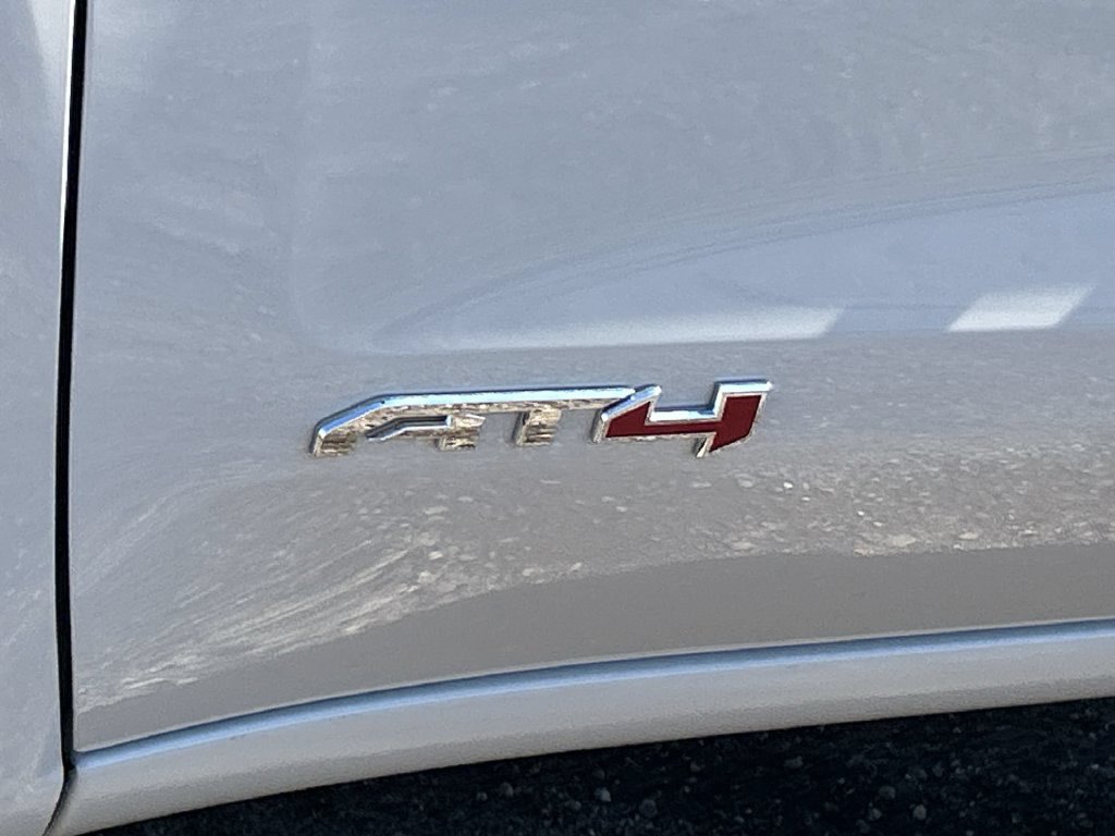 New 2026 GMC Sierra 1500 AT4 w/ Technology Package AWD/4WD image 31
