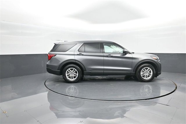 New 2026 Ford Explorer Active image 8