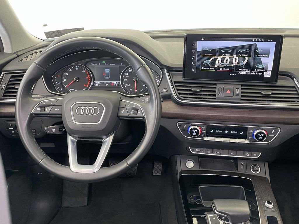 Certified 2023 Audi Q5 2.0T Premium w/ Convenience Package image 27