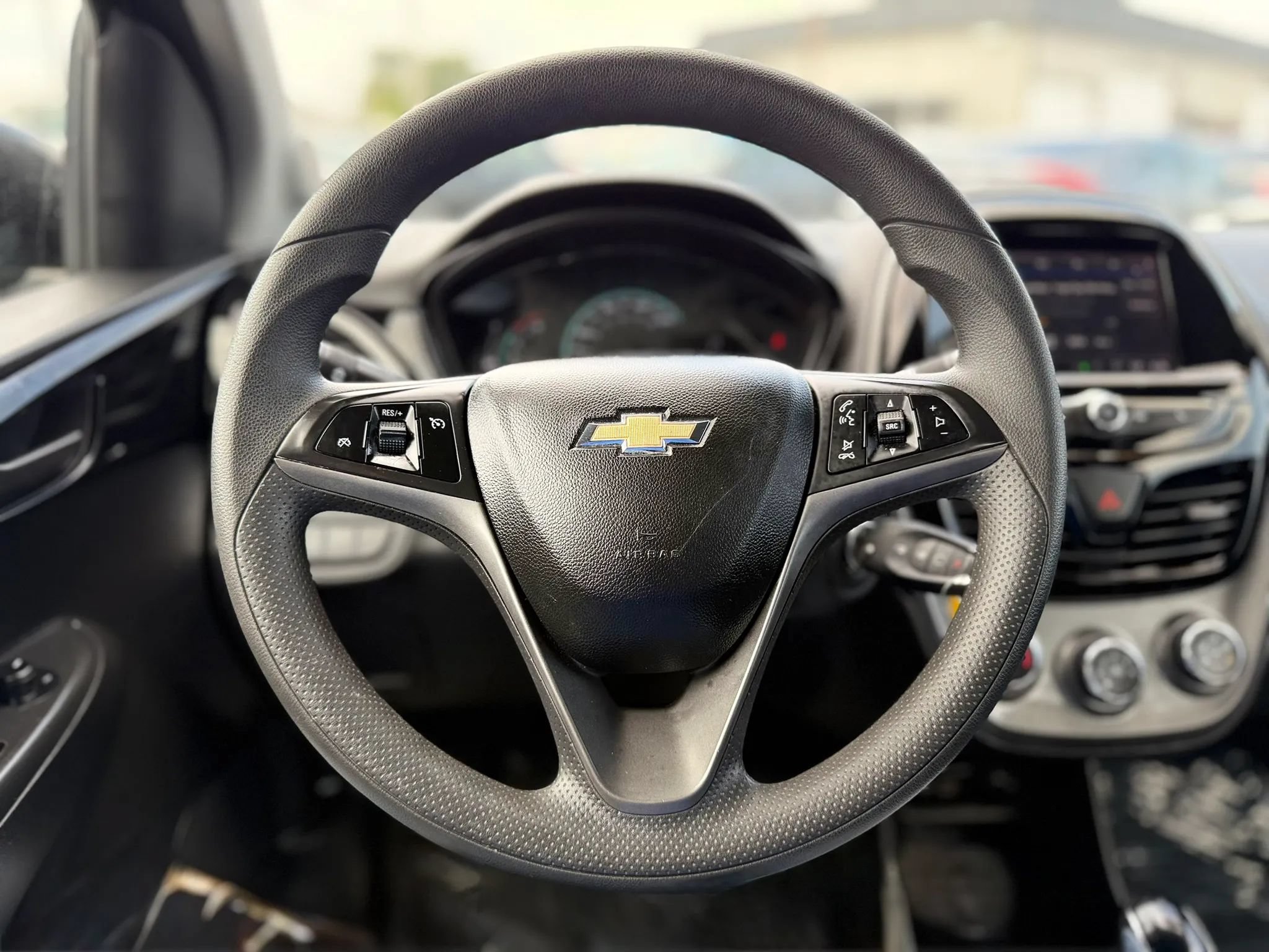 Used 2021 Chevrolet Spark LT FWD image 29