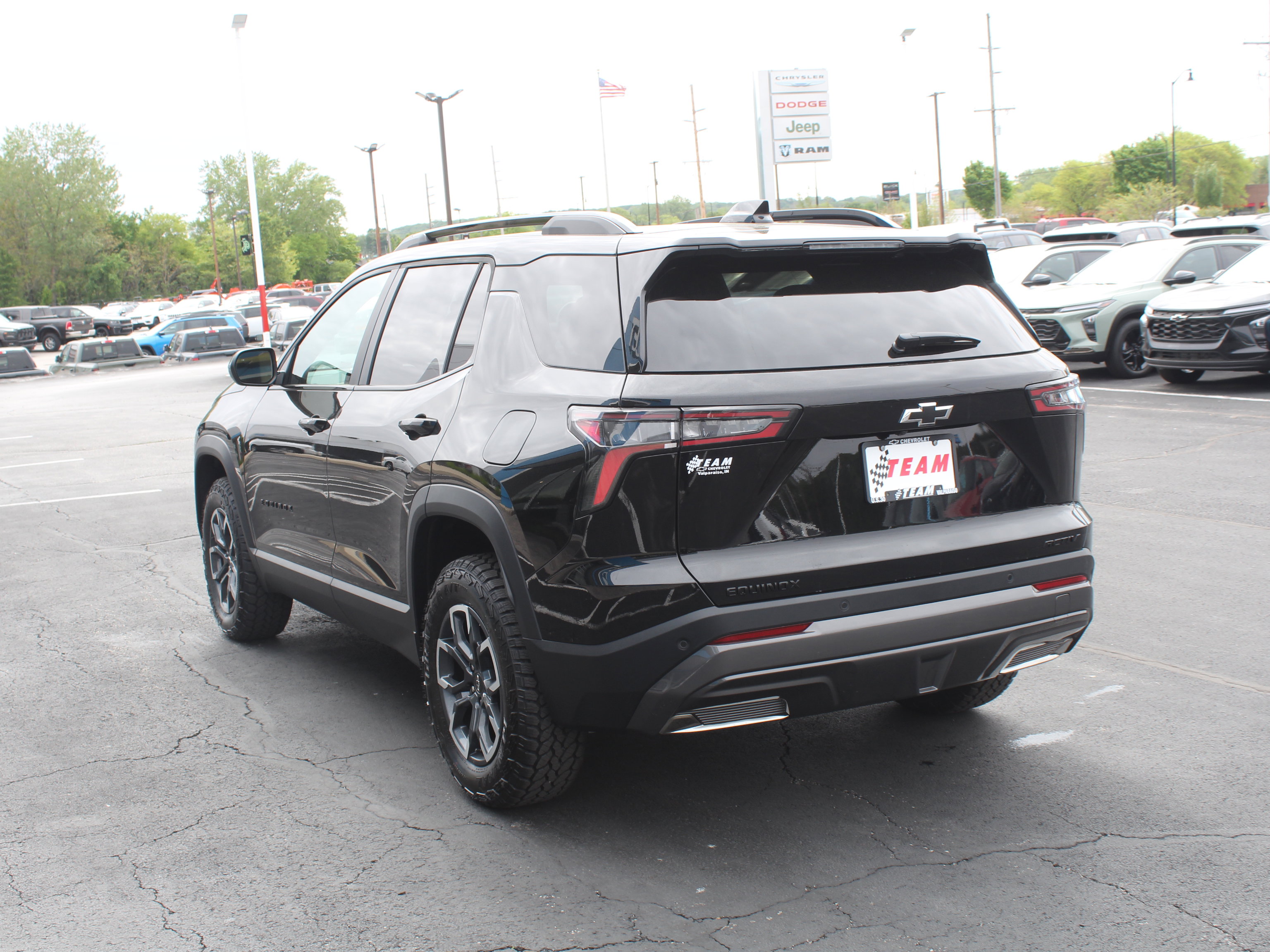 New 2026 Chevrolet Equinox ACTIV FWD image 5