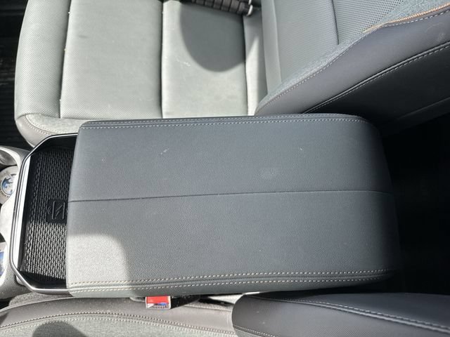 Used 2026 GMC Terrain AT4 w/ Convenience Package III AWD/4WD image 24