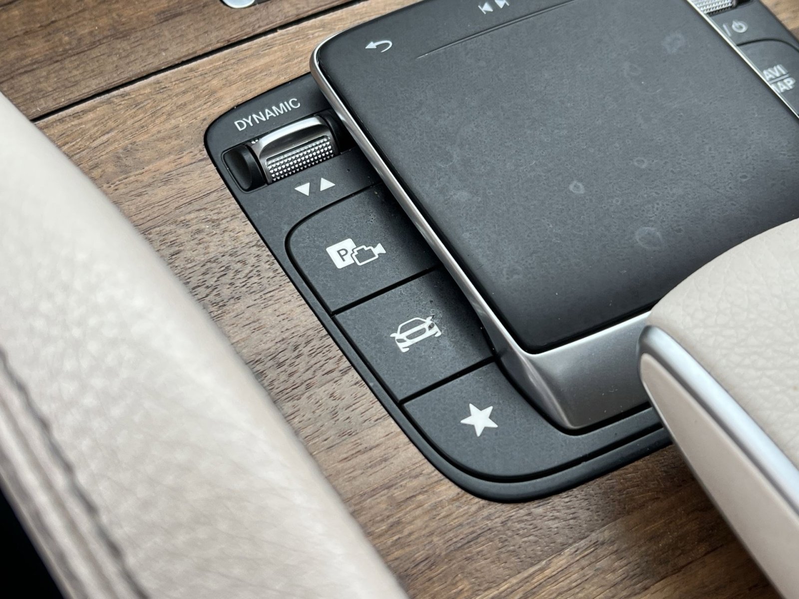 Certified 2023 Mercedes-Benz GLS 450 4MATIC image 34