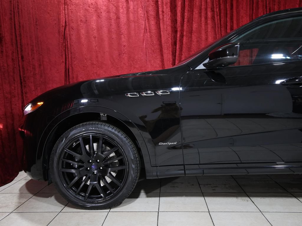 Used 2019 Maserati Levante S GranSport AWD/4WD image 5