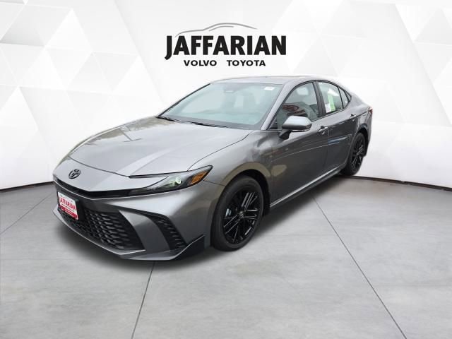 New 2026 Toyota Camry SE image 6