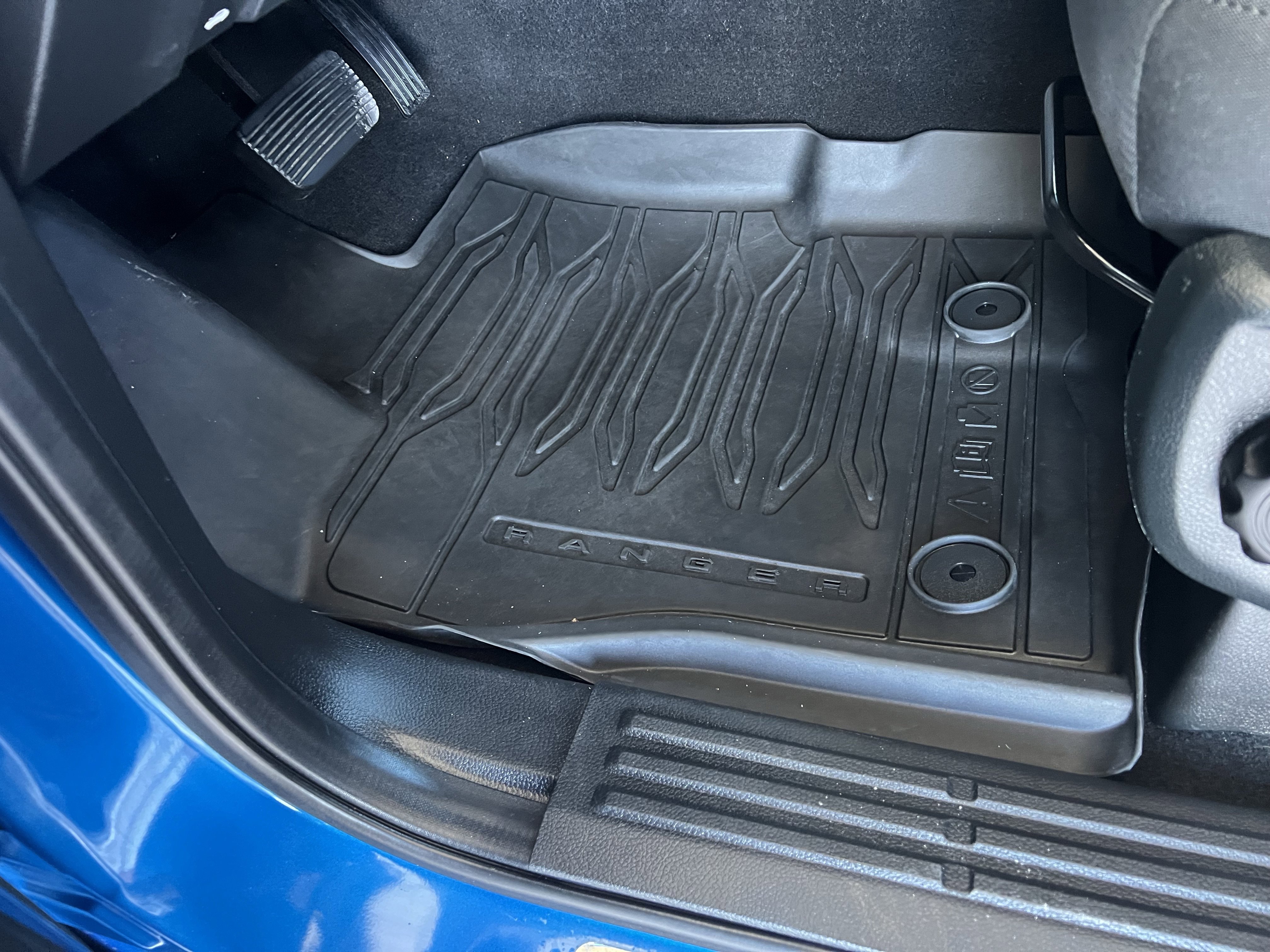 Used 2022 Ford Ranger XLT w/ Equipment Group 301A Mid AWD/4WD image 17