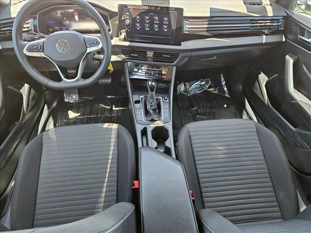 Used 2025 Volkswagen Jetta S FWD image 16