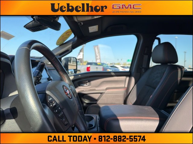 Used 2024 Nissan Titan PRO-4X image 21