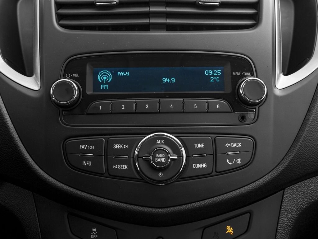Used 2016 Chevrolet Trax LS w/ LPO, Protection Package AWD/4WD image 10