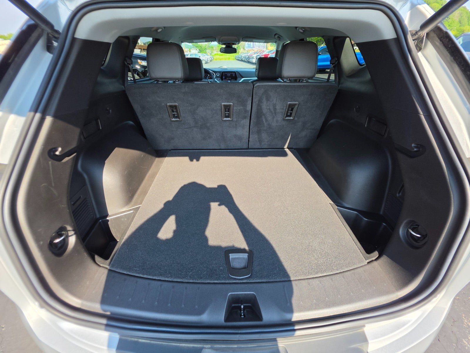 Used 2022 Chevrolet Blazer LT AWD/4WD image 19