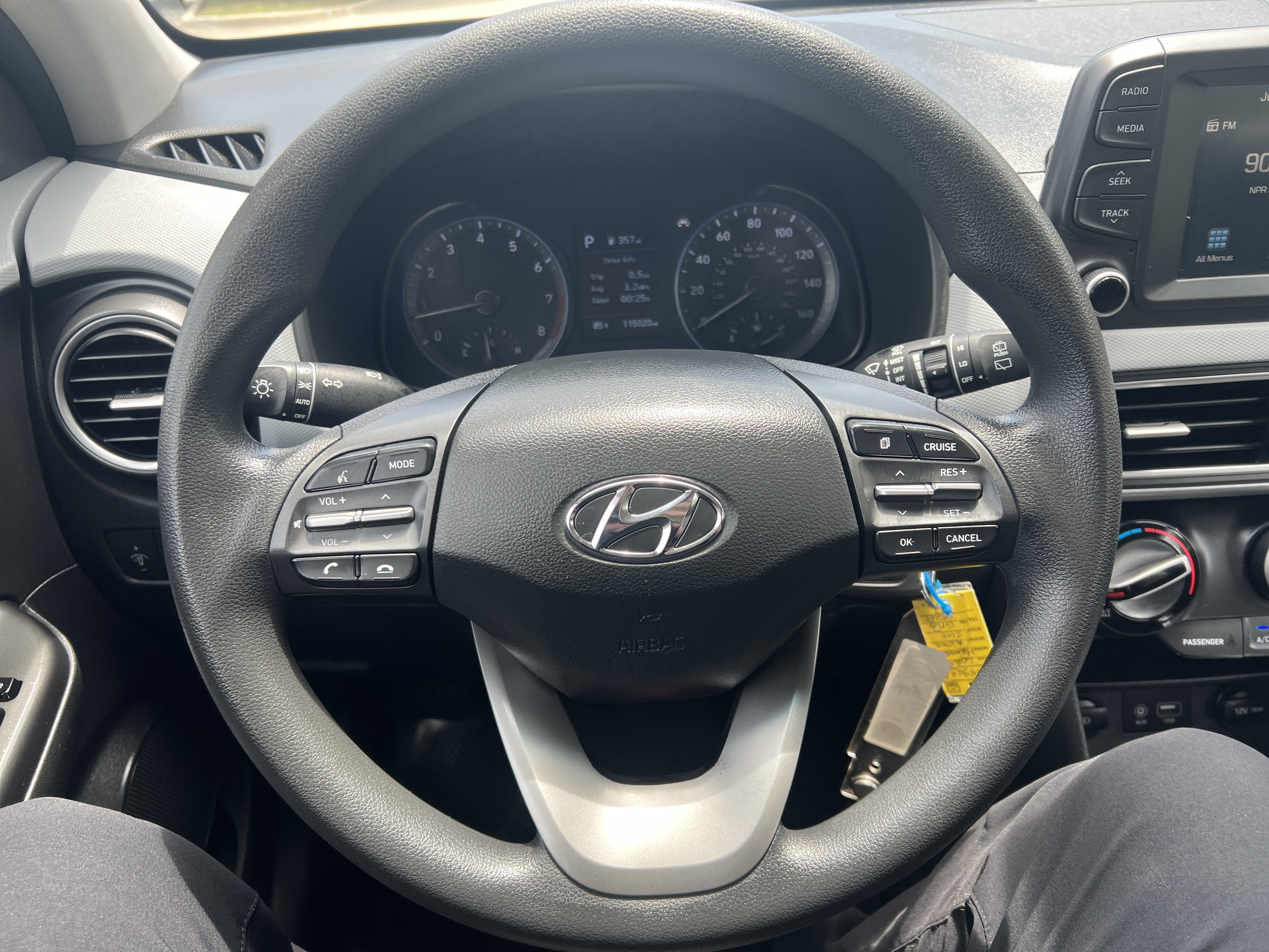 Used 2020 Hyundai Kona SE FWD image 15