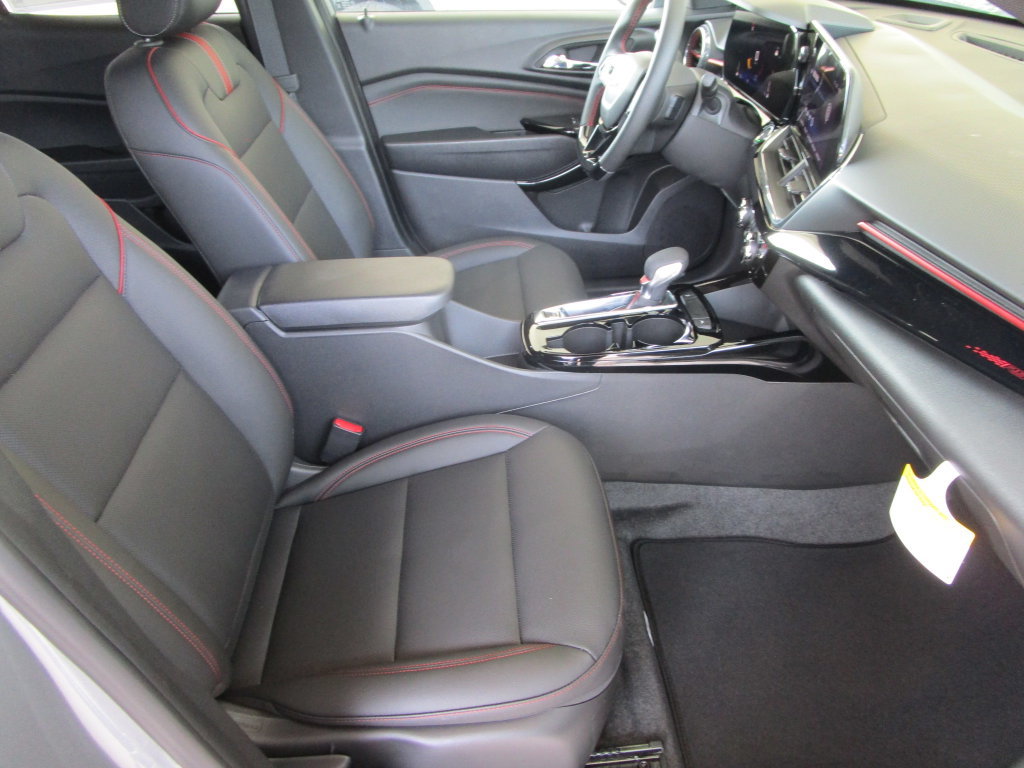 New 2026 Chevrolet Trax RS w/ Driver Confidence Package FWD image 17