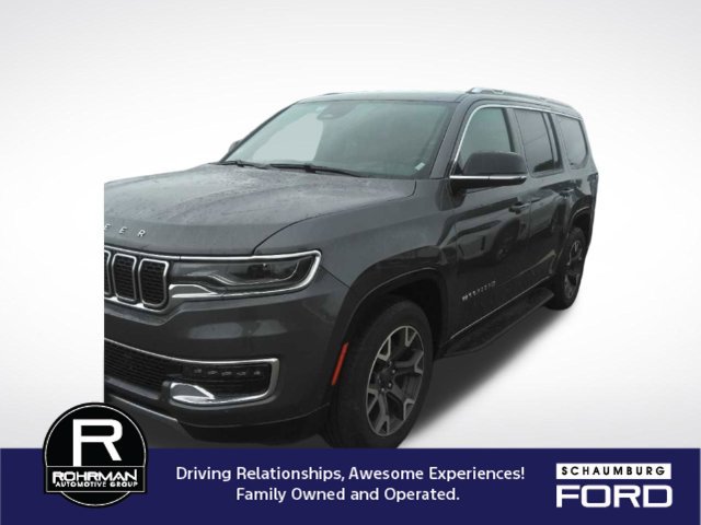 Used 2024 Jeep Wagoneer Series II w/ Flexible Seating Group AWD/4WD image 2