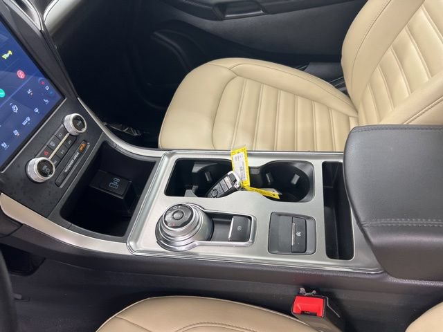 Used 2022 Ford Edge SEL w/ Convenience Package AWD/4WD image 21