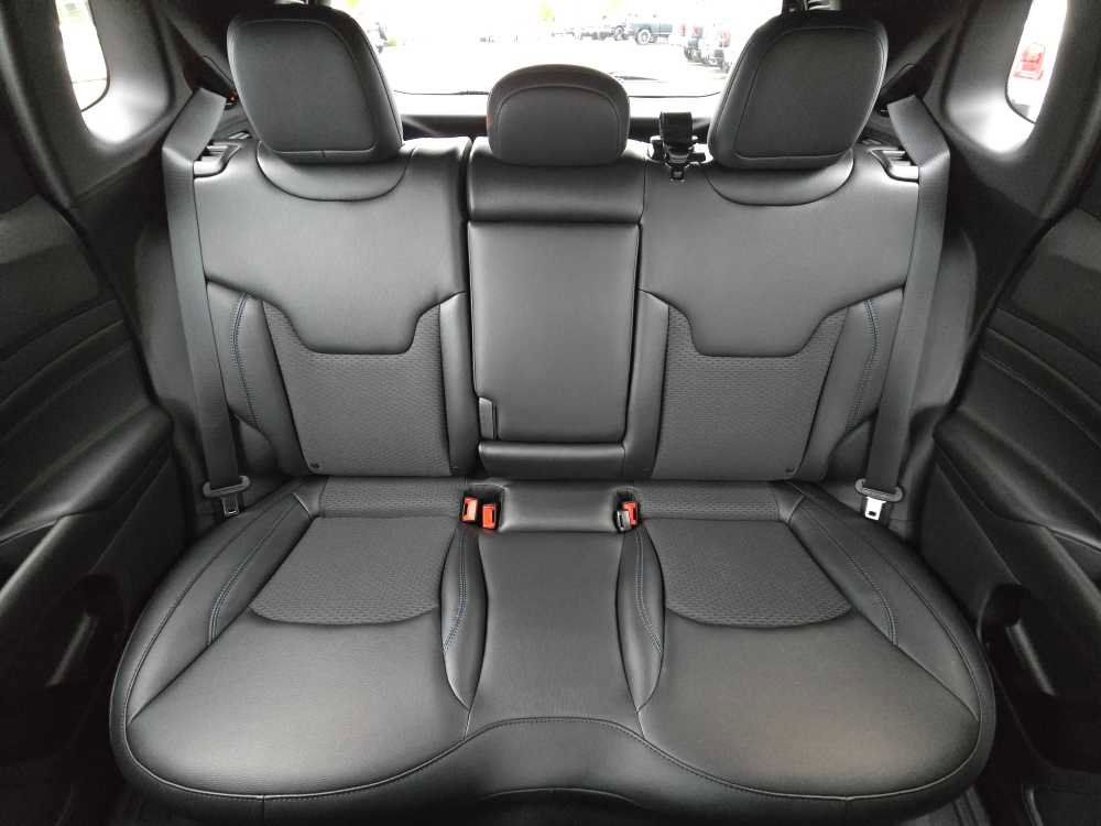 New 2026 Jeep Compass Latitude w/ Quick Order Package 29K image 17